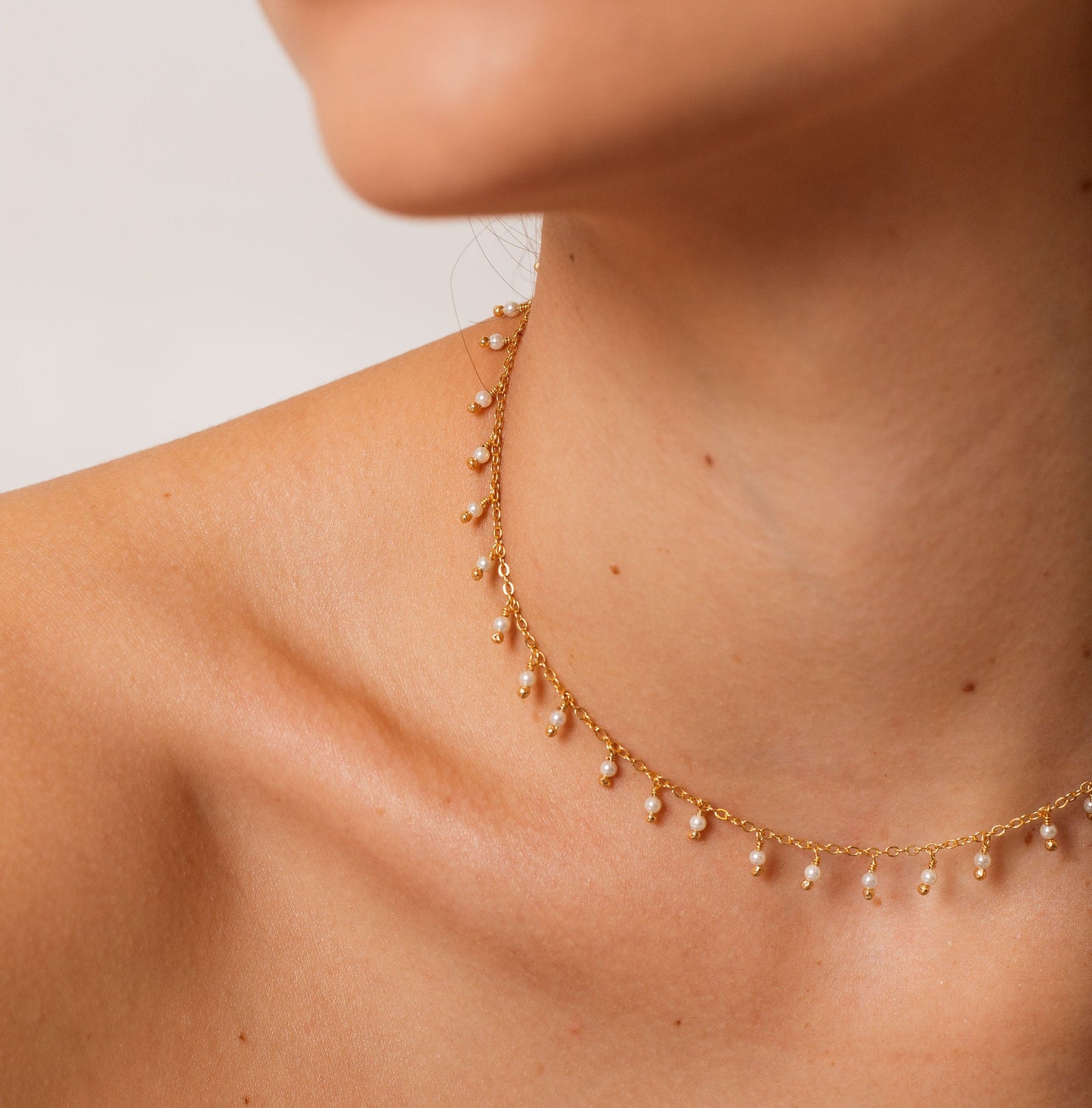Pearls Choker